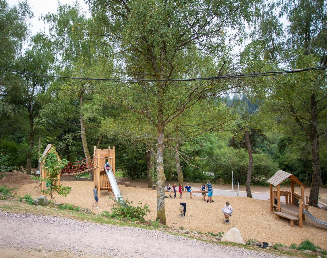 Huttopia Foret Des Vosges Barbey-Seroux Экстерьер фото